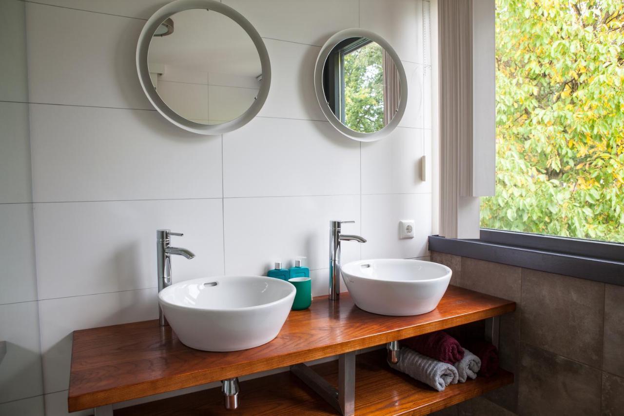 De Heidestroper Bed & Breakfast Eindhoven Exterior photo